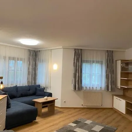 Almtalhotel In Appartement 4*