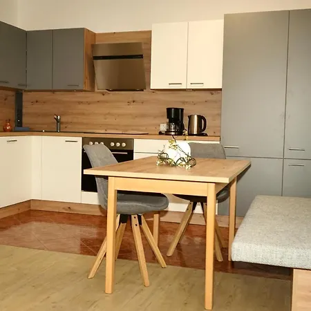 Almtalhotel In Appartement Pettenbach