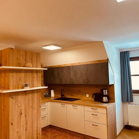 Apartman Almtalhotel In 4*