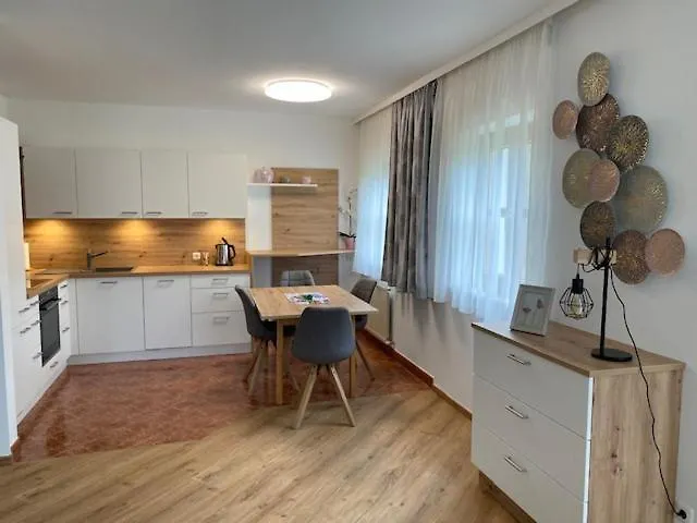 Apartman Almtalhotel In