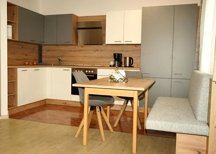 Almtalhotel In Apartman Pettenbach