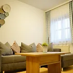 Almtalhotel In 아파트 Pettenbach