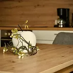 Almtalhotel In 아파트