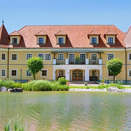 Almtalhotel In דירה Pettenbach