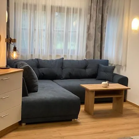 דירה Almtalhotel In *