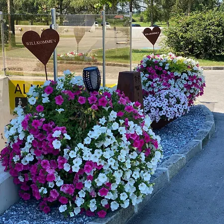 Almtalhotel In 公寓 4*