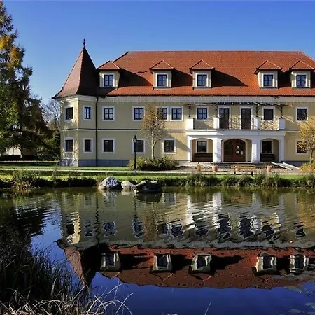 דירה Almtalhotel In