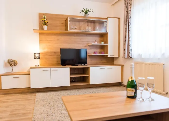 شقة Almtalhotel In 4*